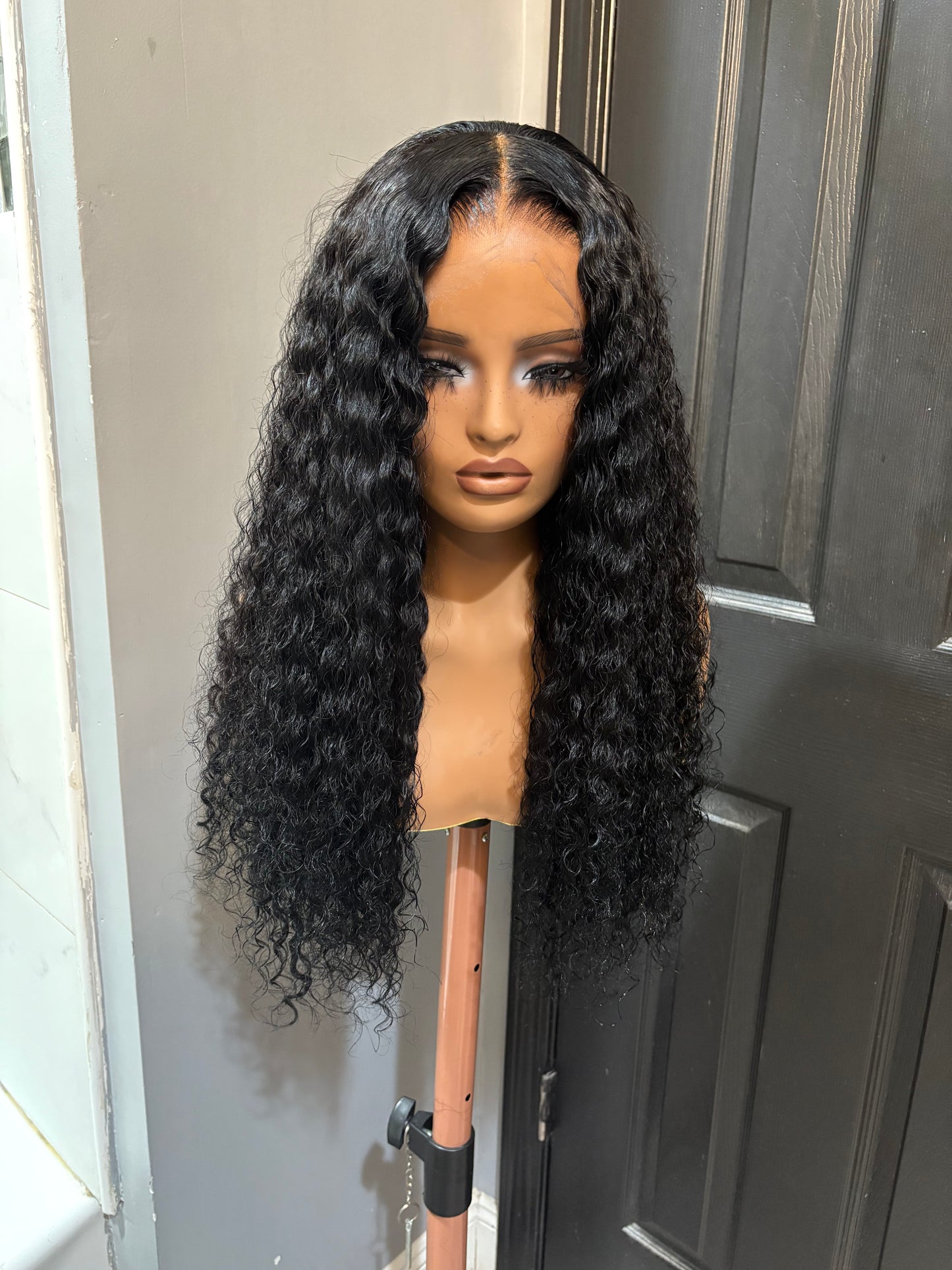 20” Inch Curly HD Lace Wig *Raw Hair * unit